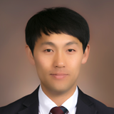 어린이부장 윤현호 선생님 사진